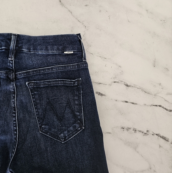 MOTHER High Waisted Looker Mint Condition Dark Blue Skinny Jeans 26 Preowned - Picture 8 of 11